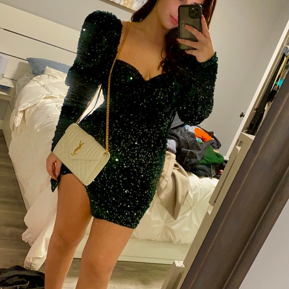 House of cb club L green sparkle dress - Picture 2 of 5